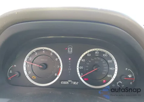 2010 Honda Accord 2.4 Ex-L из США, поврежденный, VIN 1HGCP2F8XAA077473